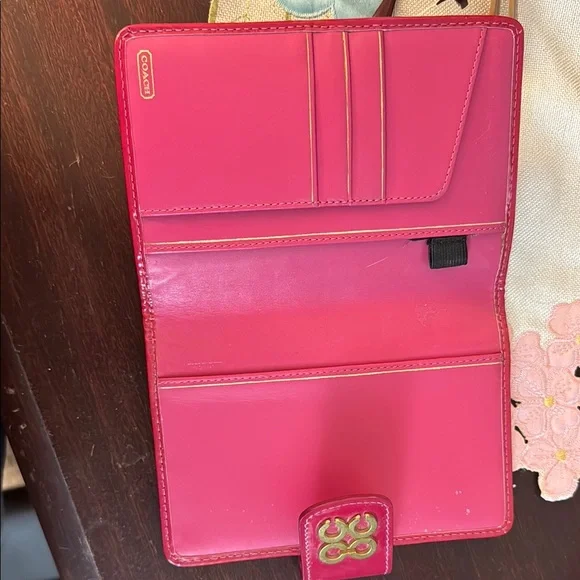 Coach Red-pink Wallet/check book - Picture 4 of 9